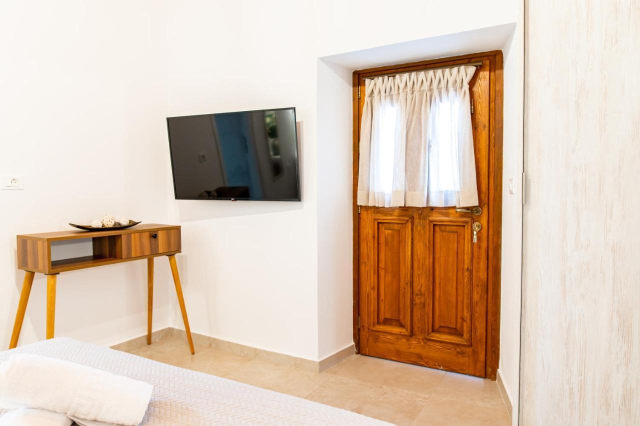 Paradisi Stone House Kos Bagian luar foto